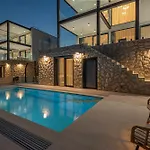 Vila Seafront Serena With Pool And Seaview Privlaka (Zadar)