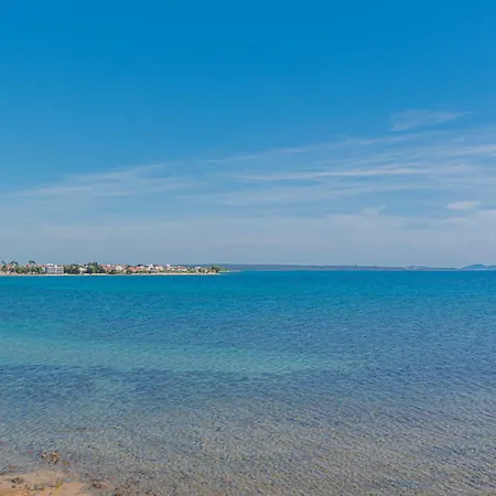 Seafront Serena With Pool And Seaview Villa