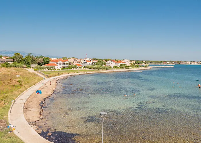Villa Seafront Serena With Pool And Seaview